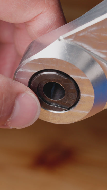 CRAVE Advanced Swingarm for Light Bee